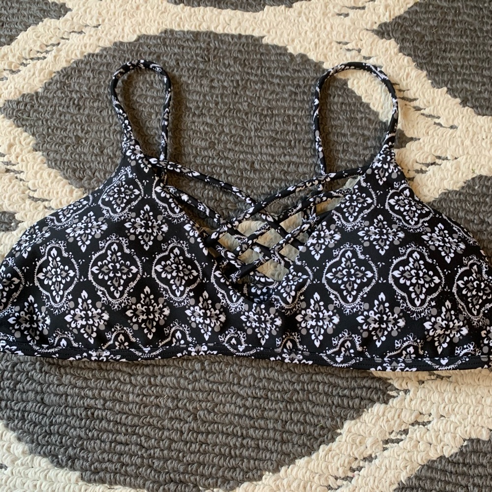 bikini top